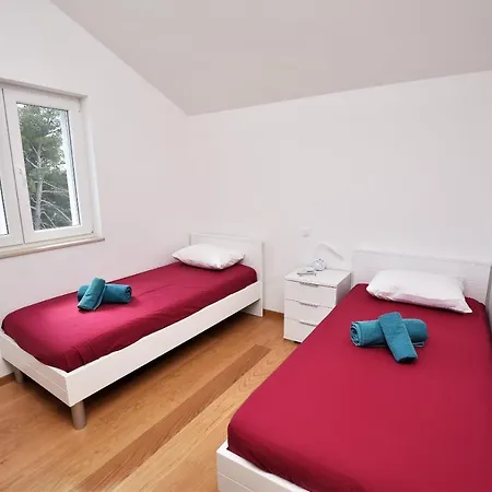 Clover Biograd na Moru